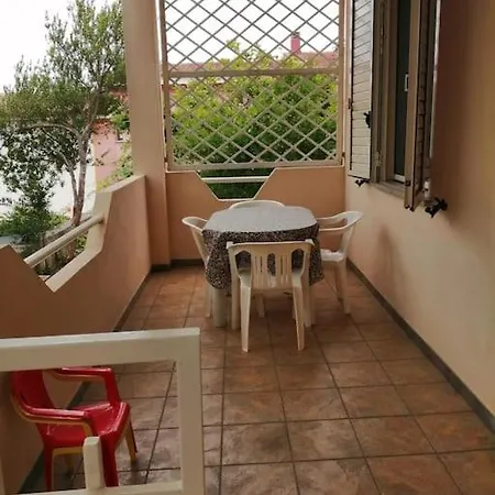 Due Speculari Con Veranda E Giardino Lejlighed *